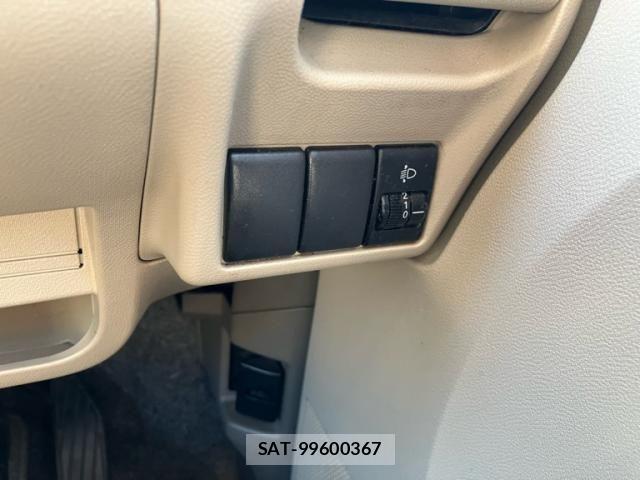 Suzuki ALTO 2012-04 8657915-20