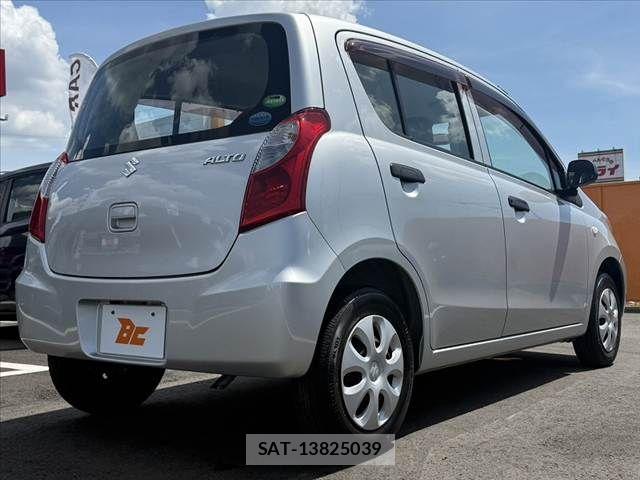 Suzuki ALTO 2013-09 8657913-11