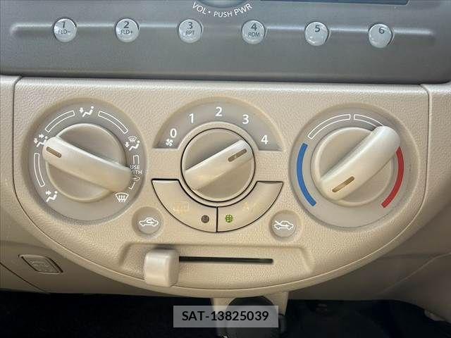 Suzuki ALTO 2013-09 8657913-21