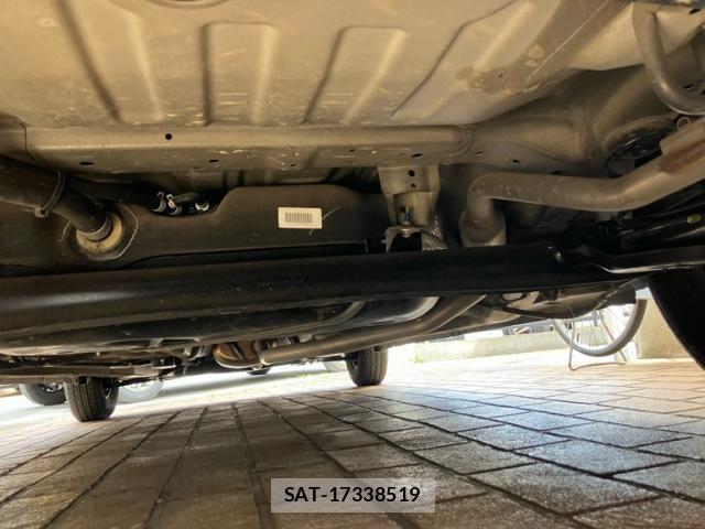 Suzuki ALTO 2017-09 8657912-16