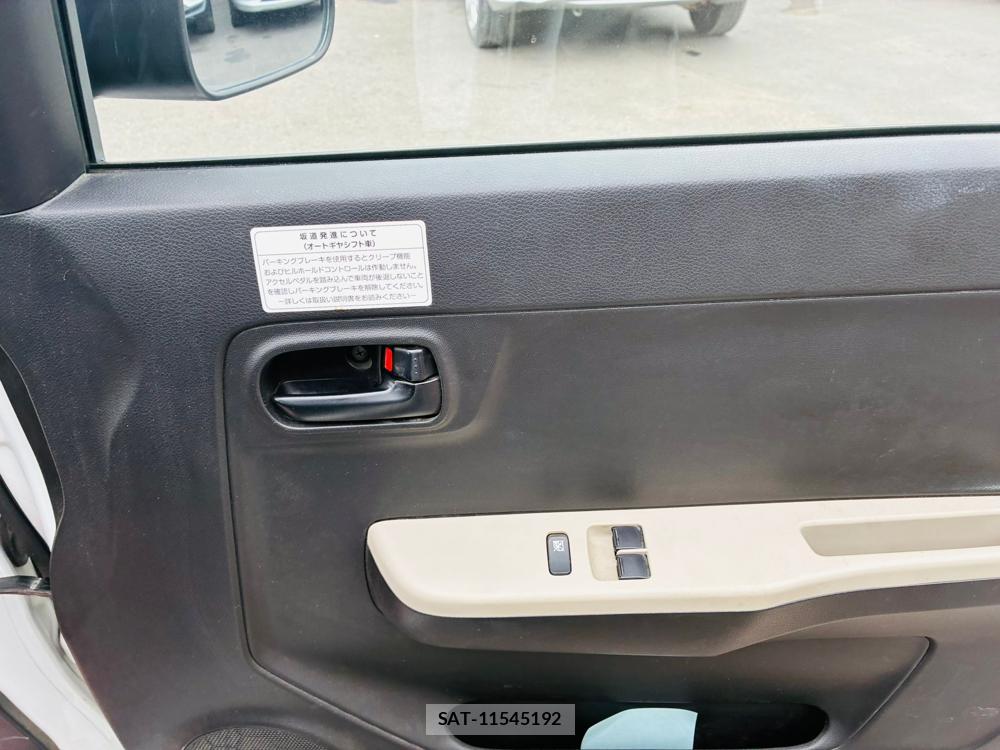 Suzuki ALTO 2019-08 8590882-21