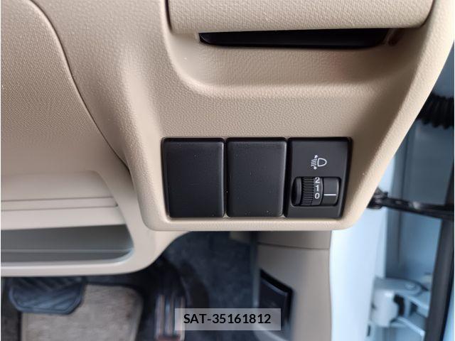 Suzuki ALTO 2013-08 8685128-11