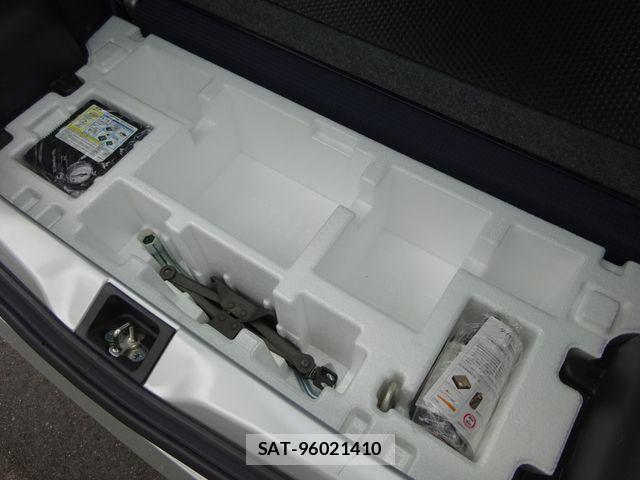 Suzuki ALTO 2021-06 8740298-16