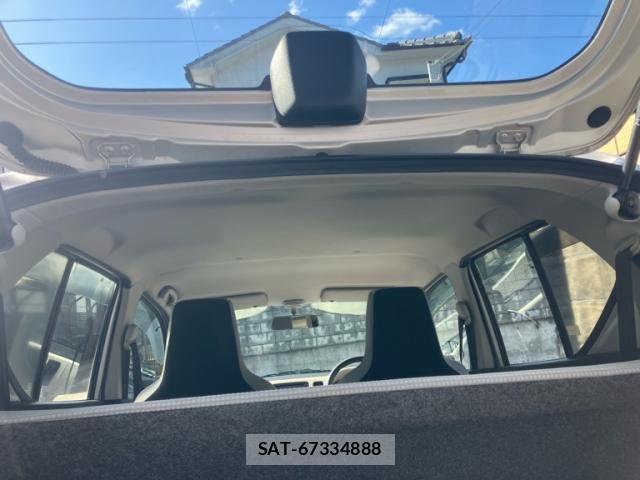 Suzuki ALTO 2017-09 8740303-7