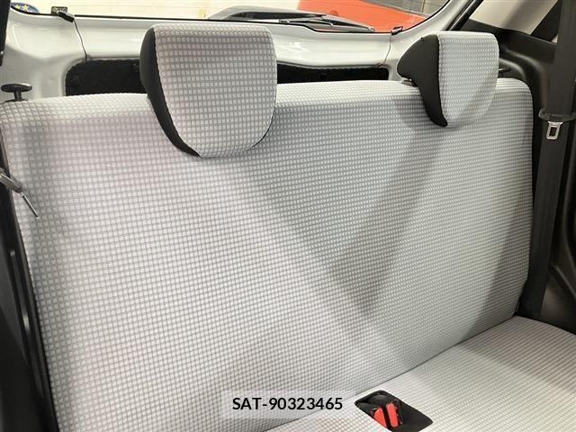 Suzuki ALTO 2017-04 8740301-14
