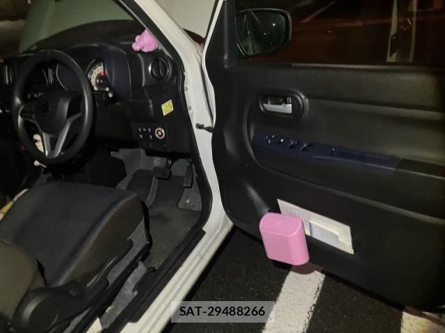 Suzuki ALTO 2022-03 8740299-15