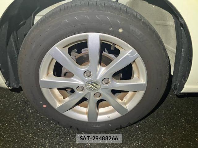 Suzuki ALTO 2022-03 8740299-4