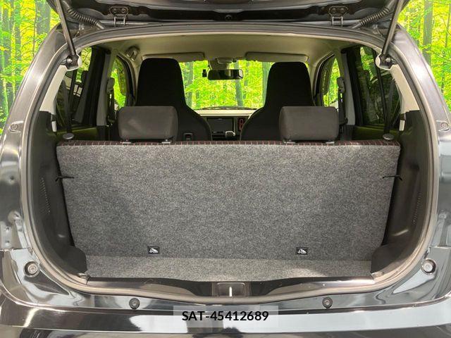 Suzuki ALTO 2018-02 8740295-9