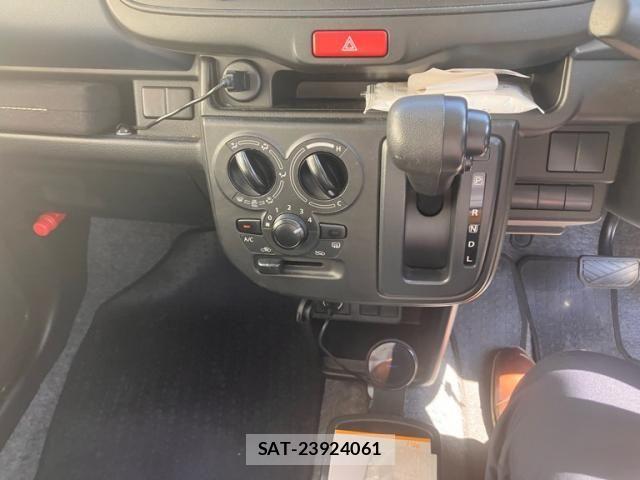 Suzuki ALTO 2022-02 8740297-20