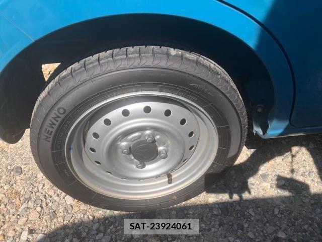 Suzuki ALTO 2022-02 8740297-7