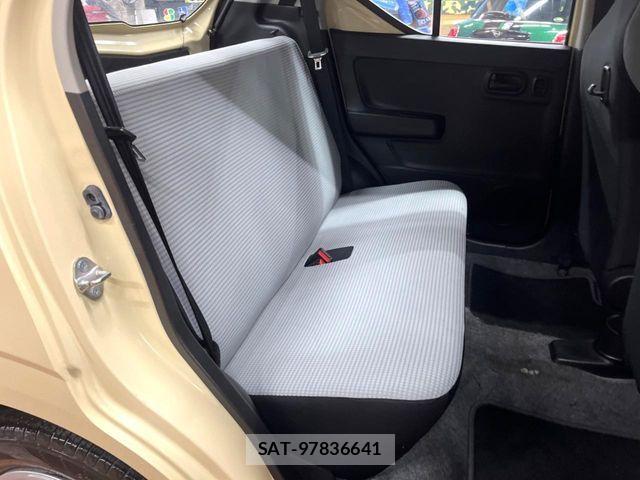 Suzuki ALTO 2014-12 8779419-9