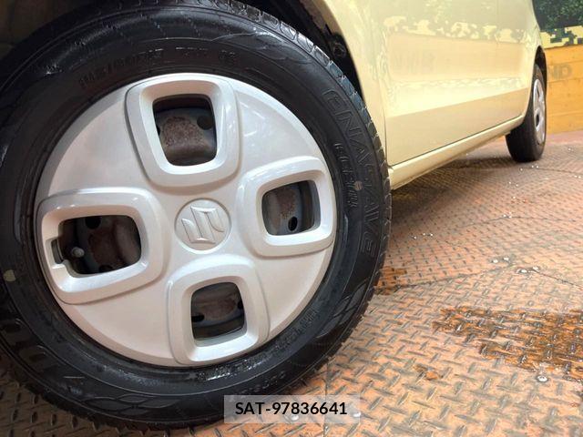 Suzuki ALTO 2014-12 8779419-12