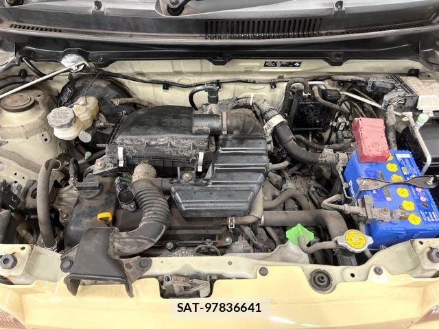 Suzuki ALTO 2014-12 8779419-17