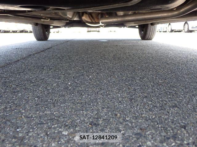 Suzuki ALTO 2016-11 8779425-10