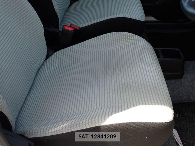 Suzuki ALTO 2016-11 8779425-16