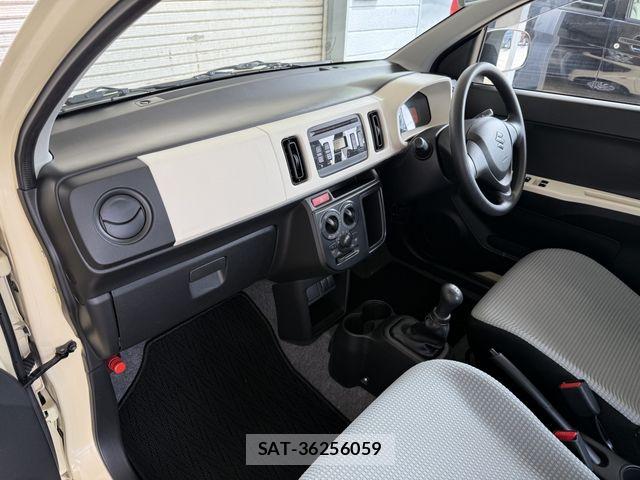 Suzuki ALTO 2016-02 8779420-21
