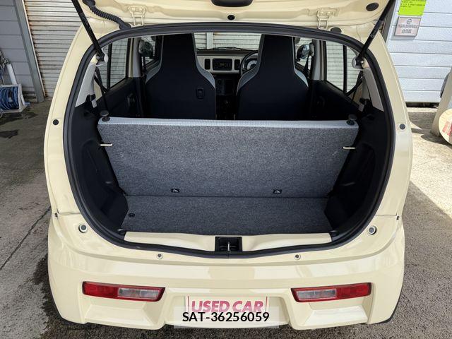 Suzuki ALTO 2016-02 8779420-26