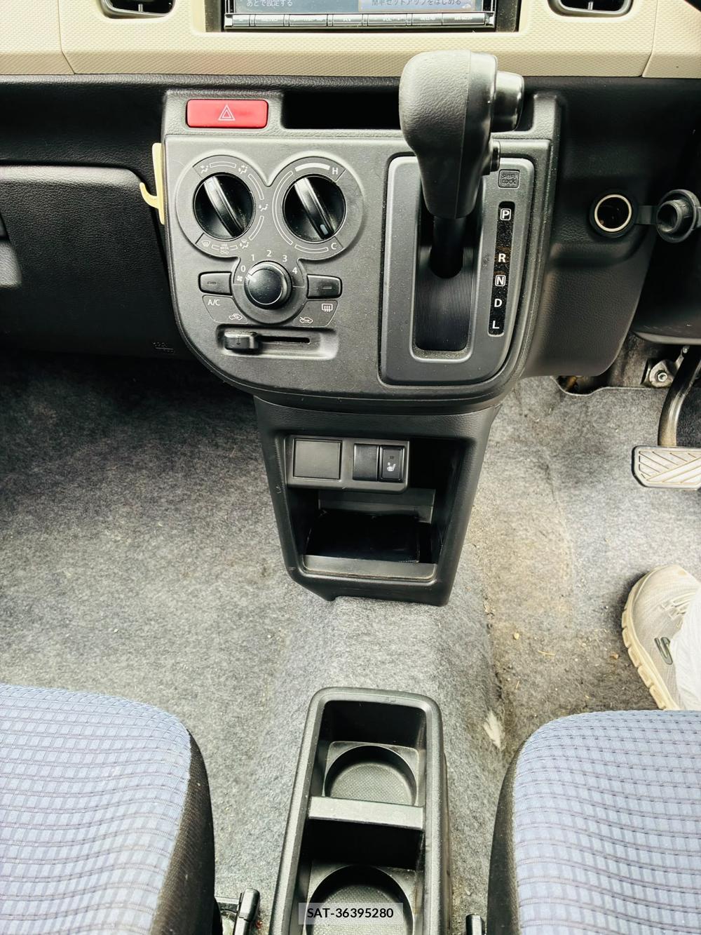 Suzuki ALTO 2020-06 8673687-21