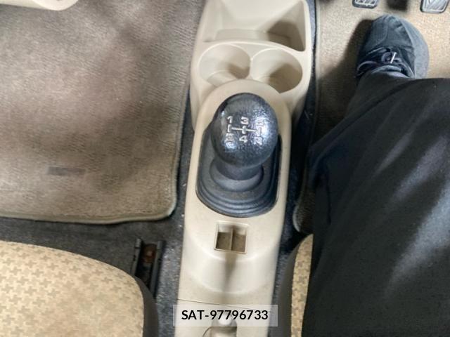 Suzuki ALTO 2013-06 8795204-15