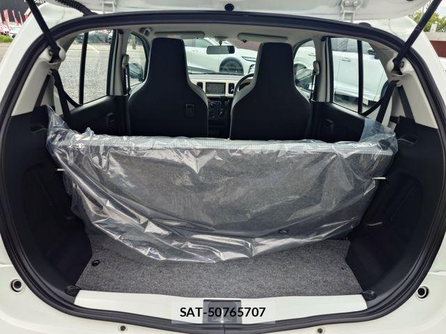 Suzuki ALTO 2015-11 8795201-19