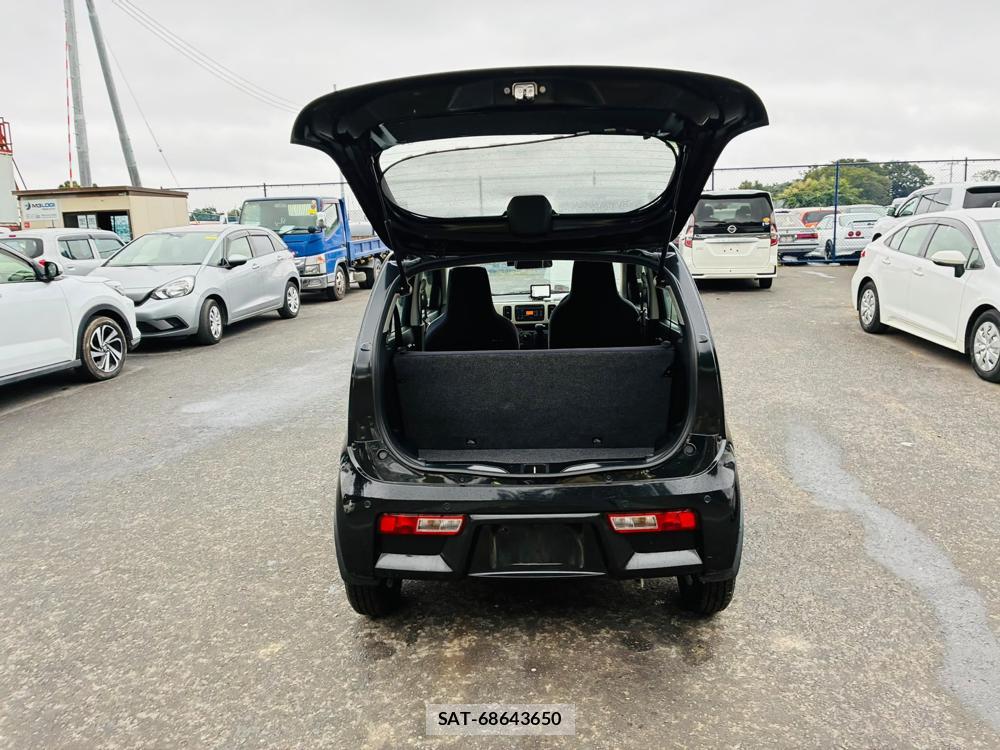 Suzuki ALTO 2019-04 8625594-25