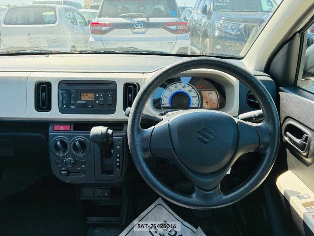 Suzuki ALTO 2019-07 8766466-13