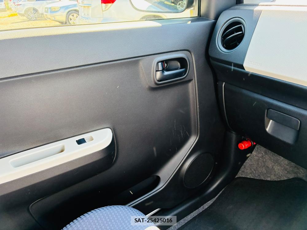 Suzuki ALTO 2019-07 8766466-21