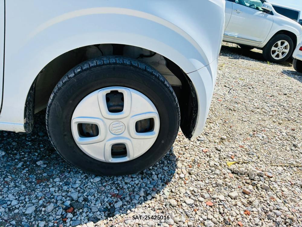 Suzuki ALTO 2019-07 8766466-26