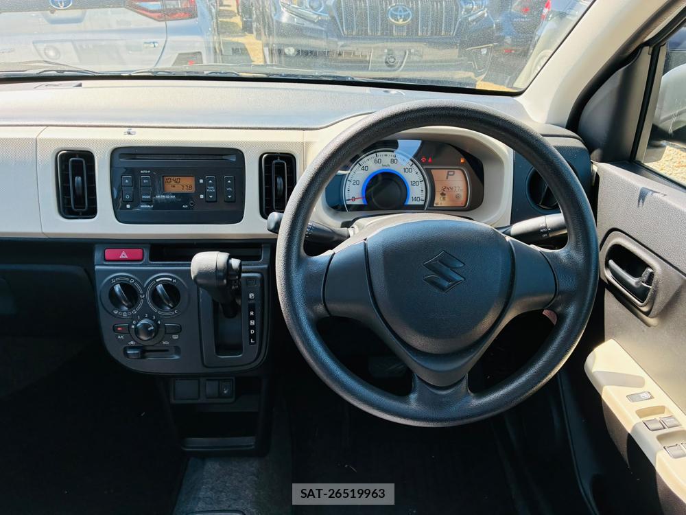 Suzuki ALTO 2019-03 8766465-13