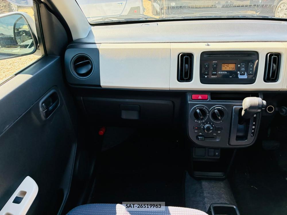 Suzuki ALTO 2019-03 8766465-17