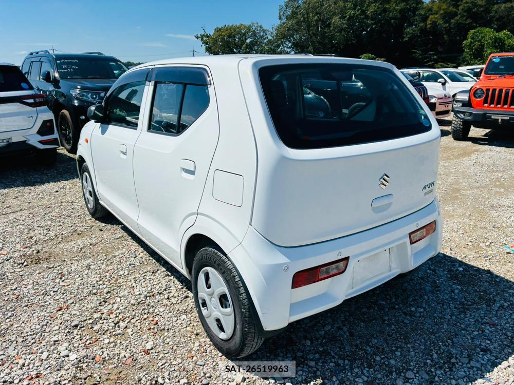 Suzuki ALTO 2019-03 8766465-2