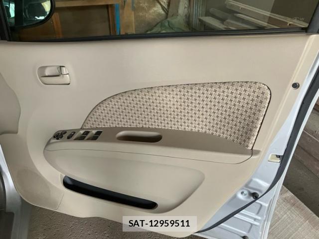 Suzuki ALTO 2011-01 8827728-10