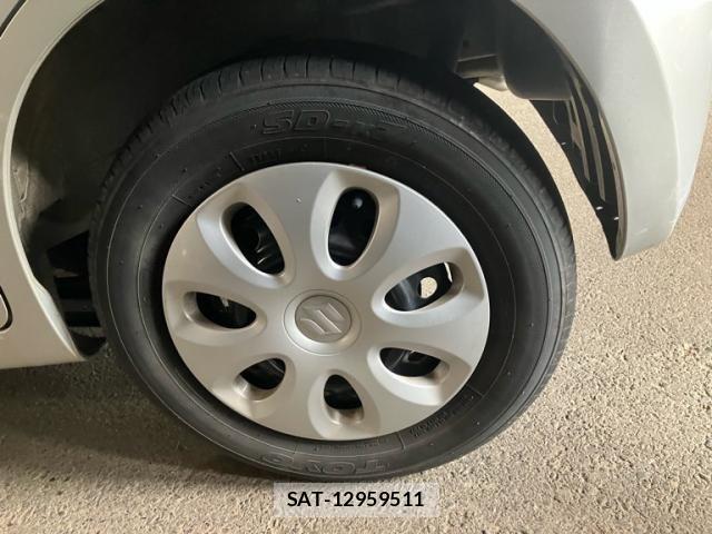 Suzuki ALTO 2011-01 8827728-6