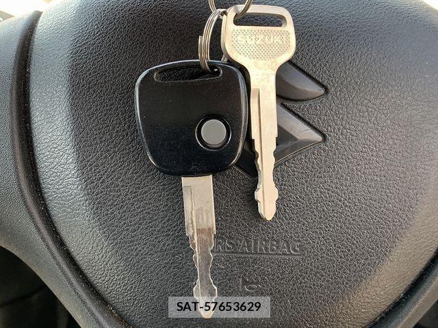 Suzuki ALTO 2017-10 8827725-11