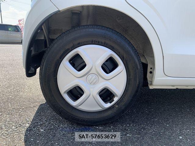 Suzuki ALTO 2017-10 8827725-27