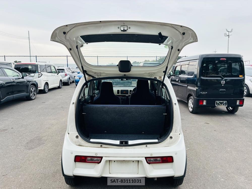 Suzuki ALTO 2019/04 8767007-24