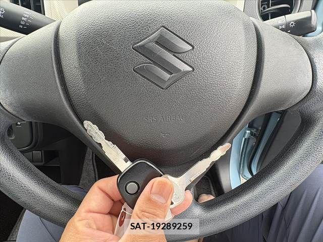 Suzuki ALTO 2016-07 8827724-4