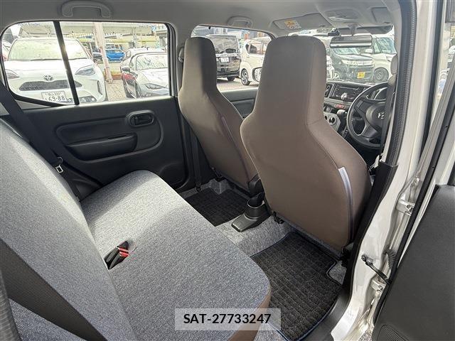 Suzuki ALTO 2022-02 8827720-18