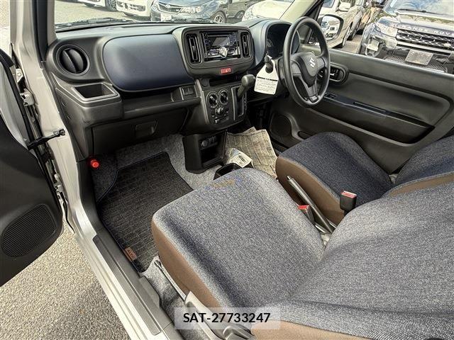 Suzuki ALTO 2022-02 8827720-23