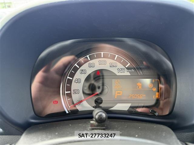 Suzuki ALTO 2022-02 8827720-29