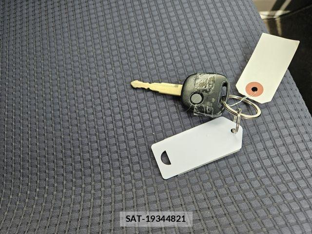 Suzuki ALTO 2019-02 8848152-24