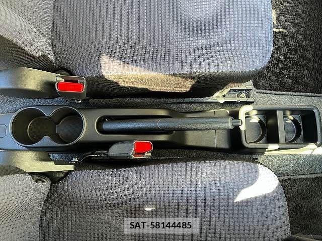 Suzuki ALTO 2021-06 8870381-26