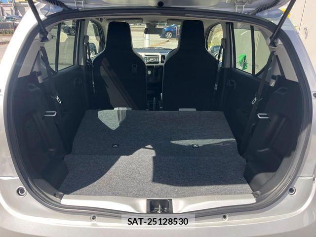 Suzuki ALTO 2018-03 8878588-10