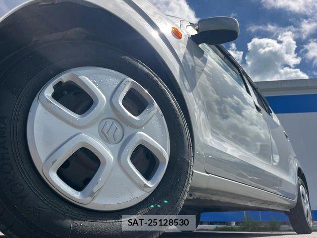 Suzuki ALTO 2018-03 8878588-13