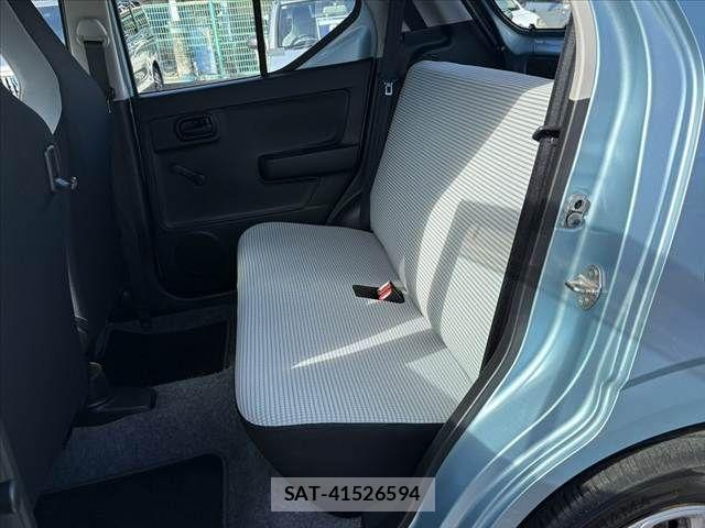 Suzuki ALTO 2015-06 8878593-20