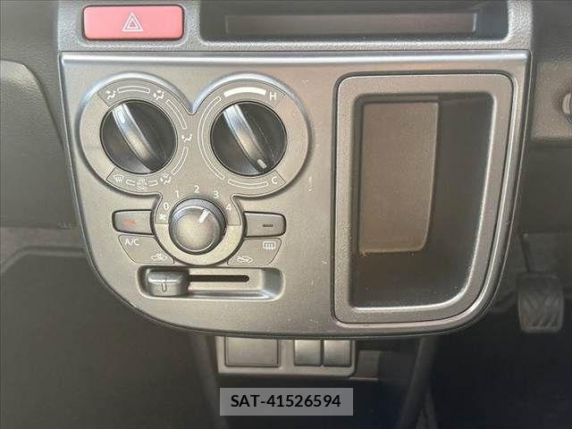 Suzuki ALTO 2015-06 8878593-3