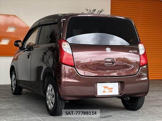 Suzuki ALTO 2013-01 8878601-12