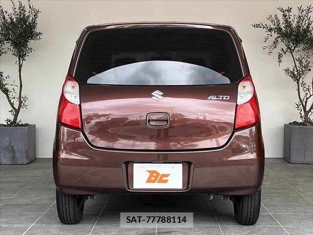 Suzuki ALTO 2013-01 8878601-13