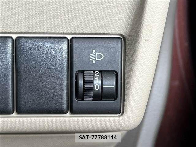 Suzuki ALTO 2013-01 8878601-5