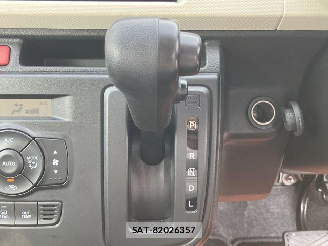Suzuki ALTO 2015-04 8878596-21